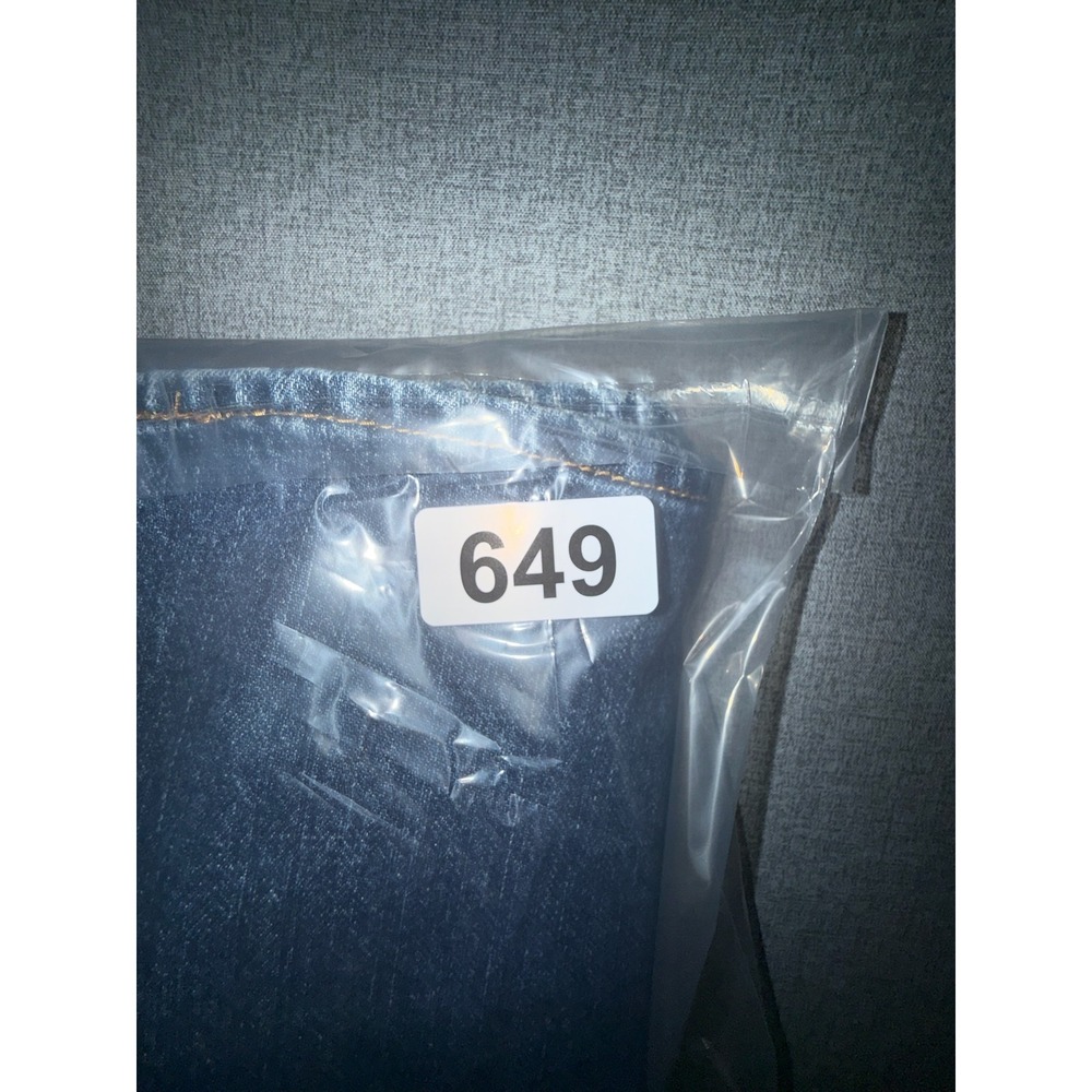 Levis Levi 34 550 Relaxed Fit Denim Shorts Blue Medium Wash Vintage Style Jorts - Picture 13 of 13